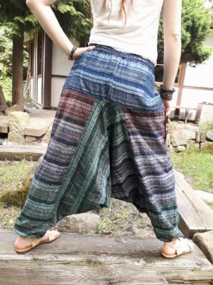 Barevné harémové kalhoty – Univerzální volné kalhoty na menší postavu