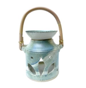 Aromalampa z keramiky – lampička na esenciální vonné oleje